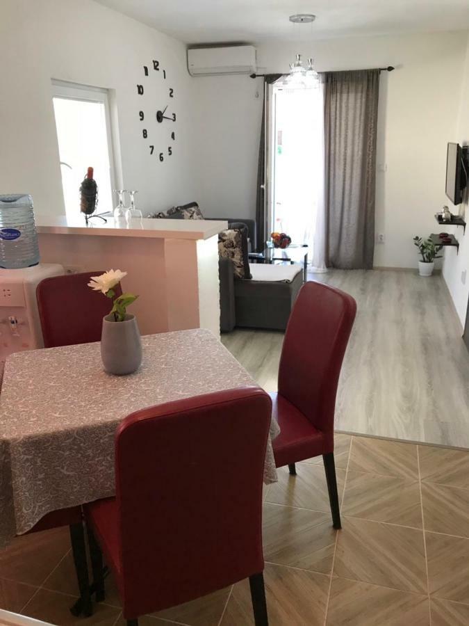 Апартаменты Apartman Djordje 1 Будва Экстерьер фото